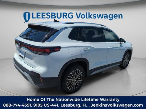 New 2026 Volkswagen Tiguan S FWD image 6