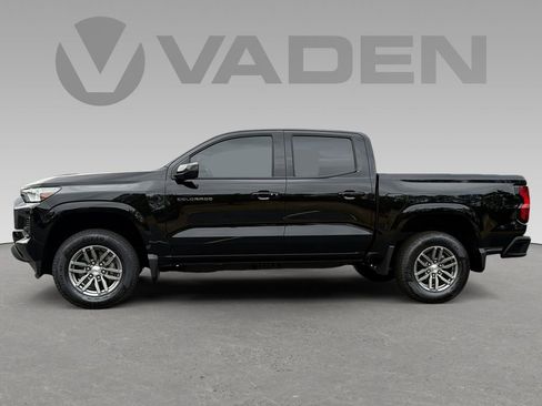 New 2024 Chevrolet Colorado LT w/ LT Convenience Package II image 8