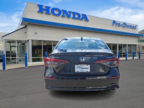 Used 2024 Honda Civic Sport image 5
