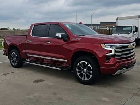 New 2026 Chevrolet Silverado 1500 High Country w/ Technology Package AWD/4WD image 2