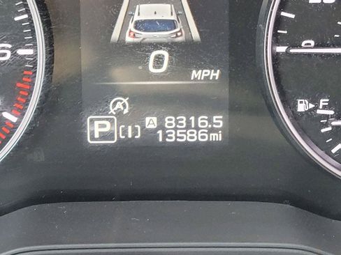 Certified 2024 Subaru Crosstrek 2.0i Premium AWD/4WD image 30