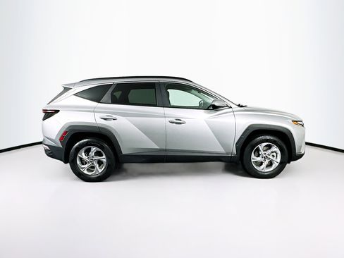 Used 2023 Hyundai Tucson SEL w/ Winter Package image 10
