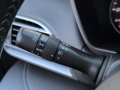 Certified 2024 Subaru Legacy Limited image 28