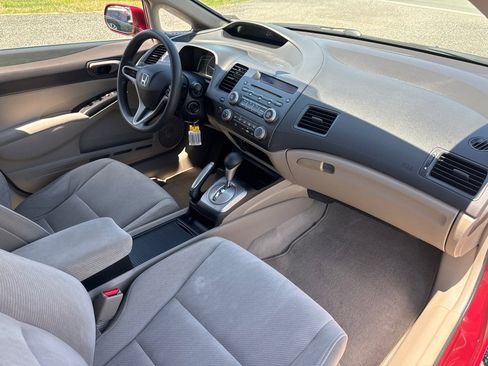 Used 2011 Honda Civic LX image 24