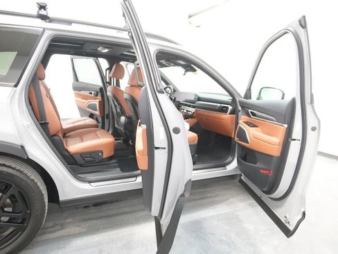 Used 2025 Kia Telluride SX X-Line image 36