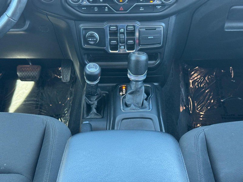 Used 2023 Jeep Wrangler Unlimited Sport AWD/4WD image 15