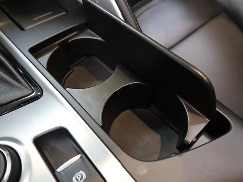 Used 2019 Chevrolet Corvette Grand Sport w/ Carbon Flash Badge Package image 28