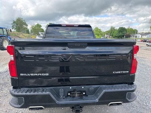 Used 2020 Chevrolet Silverado 1500 Custom Trail Boss w/ Custom Convenience Package AWD/4WD image 7