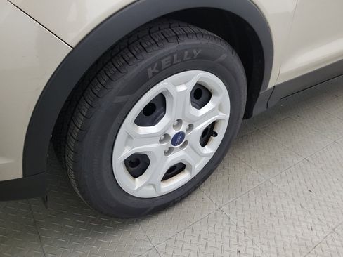Used 2017 Ford Escape S FWD image 31