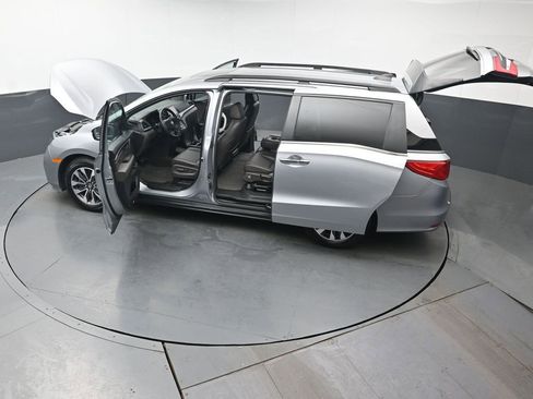 Used 2022 Honda Odyssey EX-L image 46