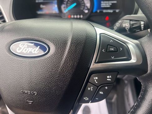 Used 2023 Ford Edge SEL w/ Sport Appearance Package image 29