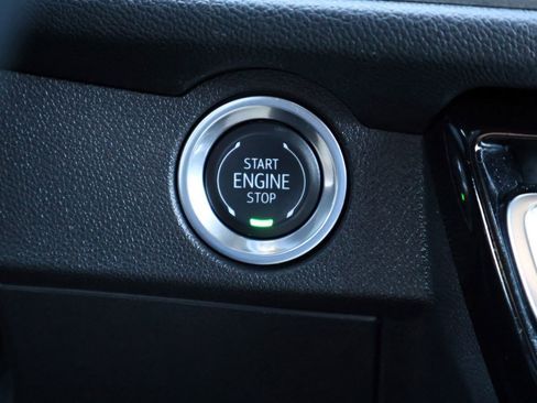 Used 2026 Chevrolet Traverse LT FWD image 26