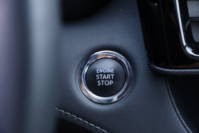 Used 2023 Toyota Highlander XSE AWD/4WD image 17