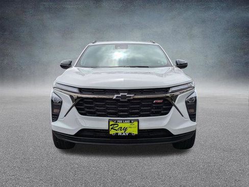 New 2026 Chevrolet Trax RS w/ Sunroof Package FWD image 9