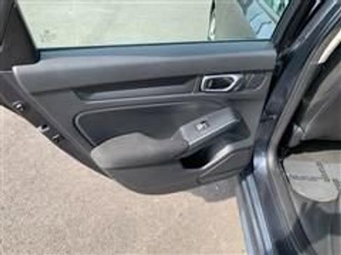 Used 2023 Honda Civic LX image 39