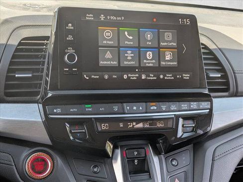 Used 2025 Honda Odyssey EX-L image 13