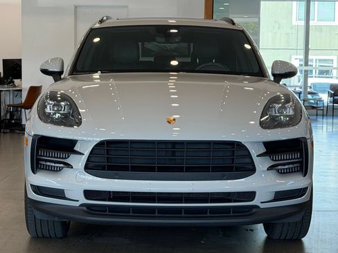 Used 2020 Porsche Macan S AWD/4WD image 2