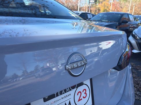 New 2025 Nissan Versa SV image 13