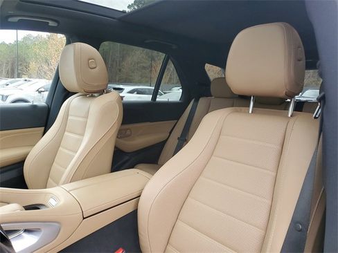 Used 2025 Mercedes-Benz GLE 450e 4MATIC image 20