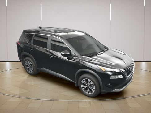 Certified 2023 Nissan Rogue SV FWD image 29