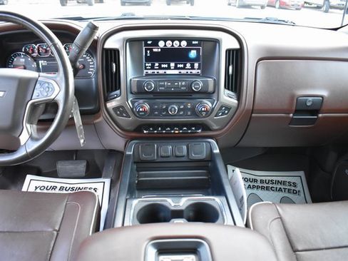 Used 2017 Chevrolet Silverado 1500 High Country image 21