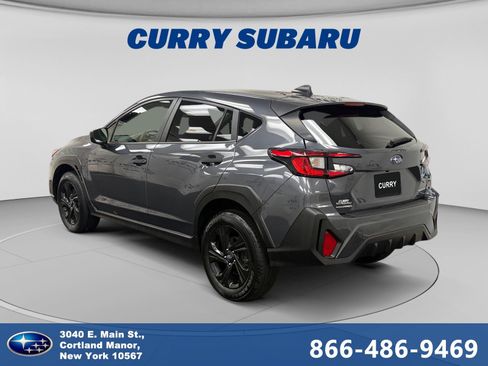 Used 2024 Subaru Crosstrek 2.0i AWD/4WD image 3