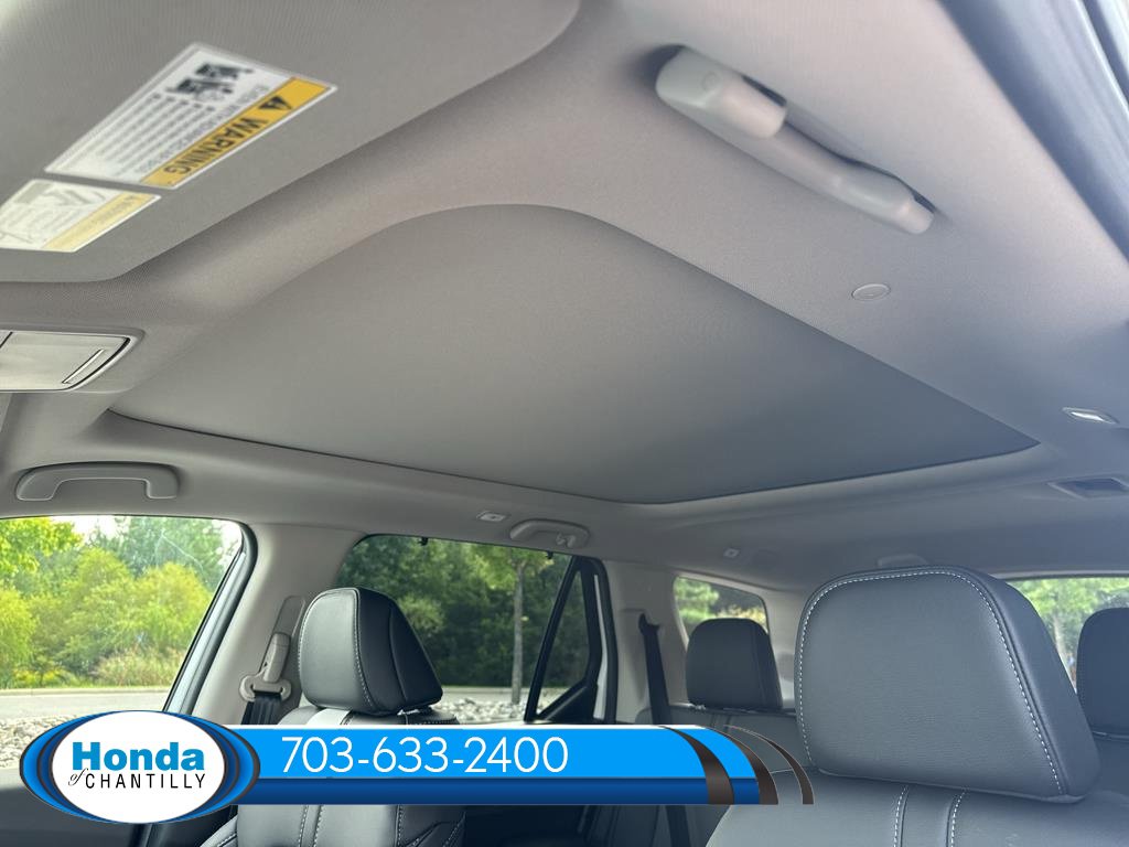 New 2026 Honda Pilot Touring image 22