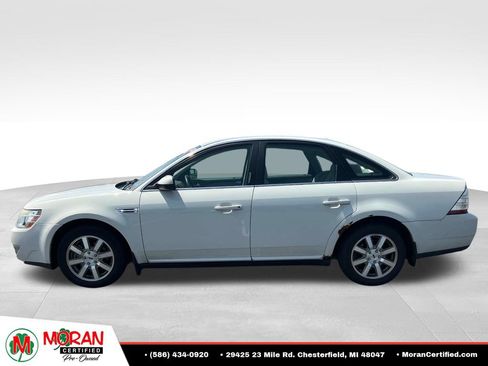 Used 2009 Ford Taurus SEL FWD image 2