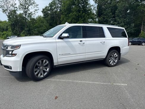 Used 2020 Chevrolet Suburban Premier AWD/4WD image 1