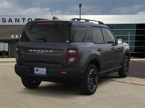 New 2025 Ford Bronco Sport Outer Banks image 5