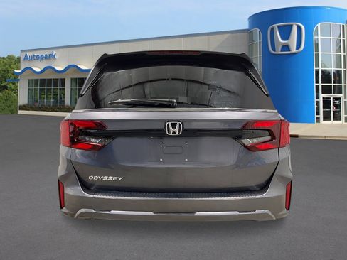 New 2026 Honda Odyssey EX-L image 4