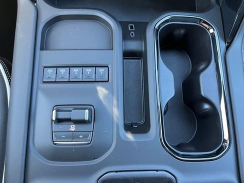New 2026 GMC Sierra 2500 AT4X AWD/4WD image 33