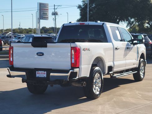 Used 2024 Ford F250 XLT image 5