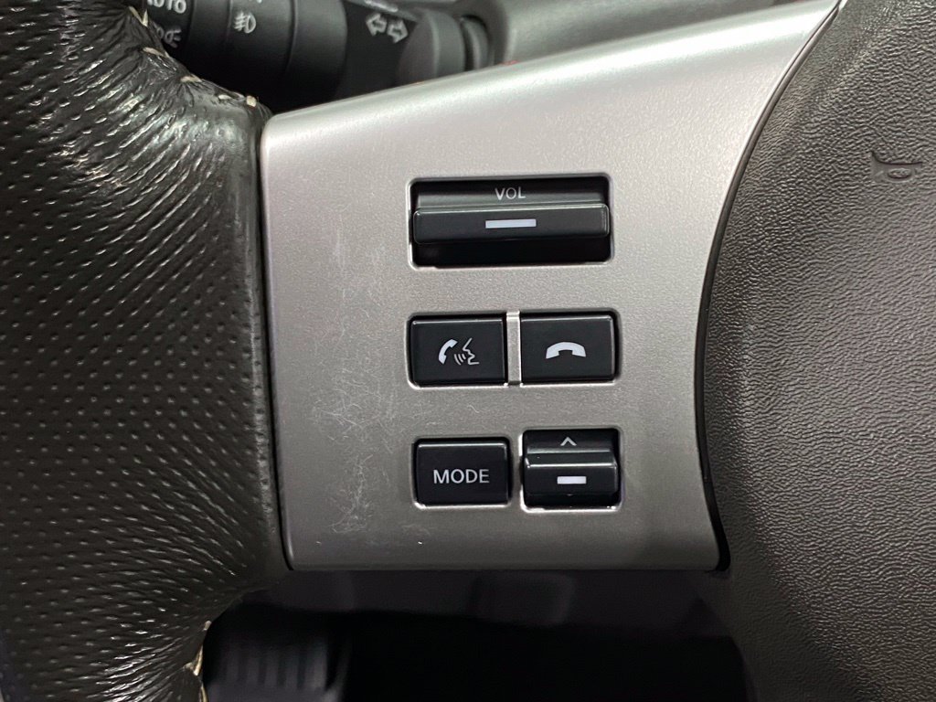 Used 2019 Nissan Frontier PRO-4X AWD/4WD image 32
