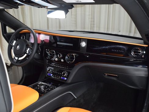 New 2024 Rolls-Royce Spectre w/ Spectre Launch Package image 4