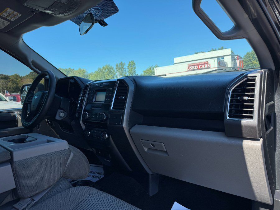 Used 2016 Ford F150 XLT AWD/4WD image 19