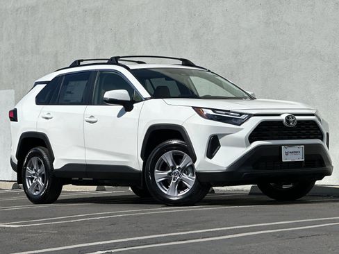 New 2025 Toyota RAV4 XLE image 8