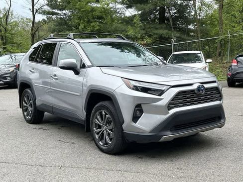Used 2023 Toyota RAV4 Limited AWD/4WD image 21