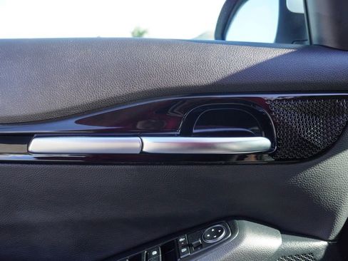 Used 2025 Kia Seltos EX w/ EX Sunroof Package image 10