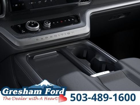 New 2026 Ford Expedition Platinum w/ Stealth Appearance Package AWD/4WD image 17