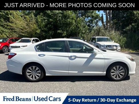 Used 2015 Honda Accord EX-L image 10