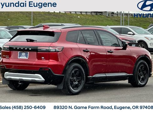 Used 2025 Honda Prologue Touring image 3