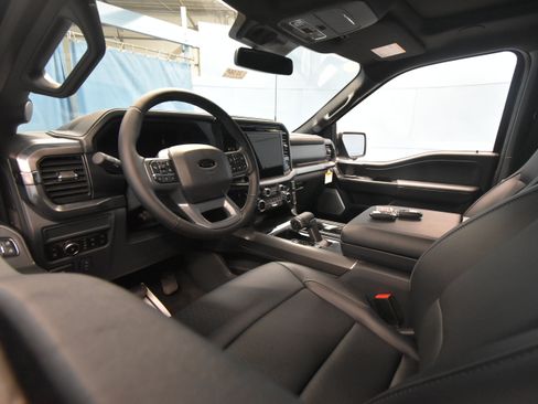 New 2025 Ford F150 Lariat w/ Equipment Group 502A High image 16