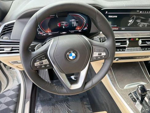 Used 2022 BMW X5 xDrive40i AWD/4WD image 17