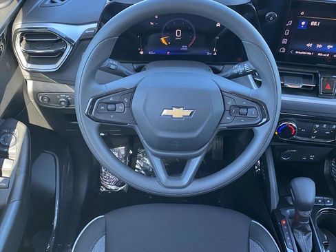 New 2026 Chevrolet TrailBlazer LT image 7