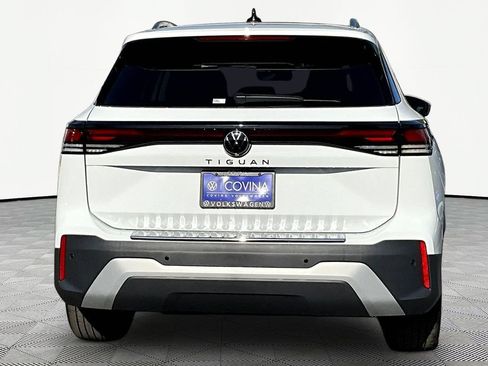 New 2026 Volkswagen Tiguan S FWD image 5