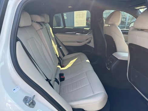 Used 2020 BMW X4 M40i w/ Executive Package AWD/4WD image 30
