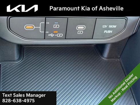 New 2026 Kia K4 LXS image 24