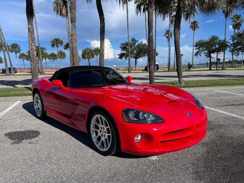 Used 2003 Dodge Viper SRT-10 RWD image 16