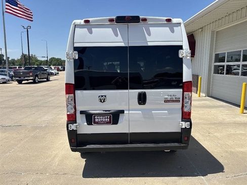 Used 2021 RAM ProMaster 2500 FWD image 10